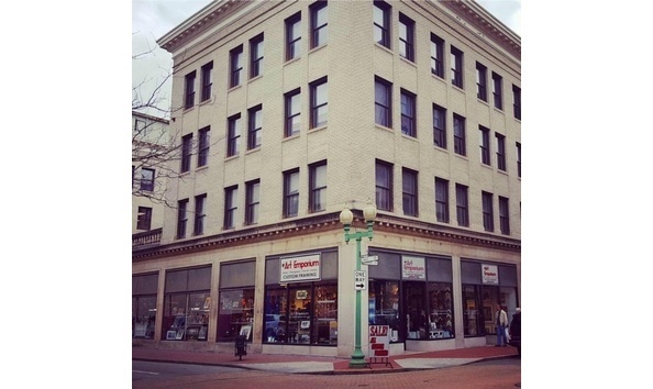 Big image art emporium