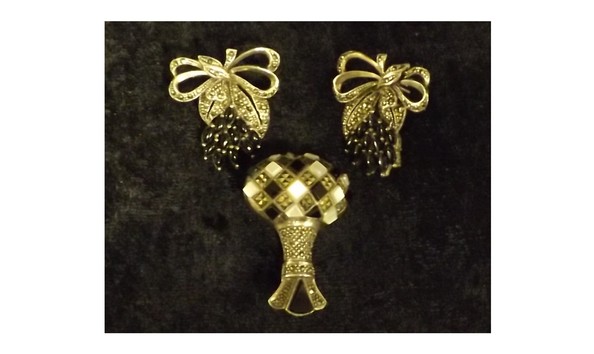 Big image jewelry  earring and pin set