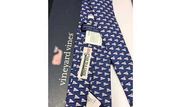 Big image vineyard vines back