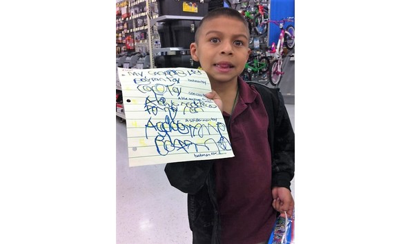 Big image kid with shopping list