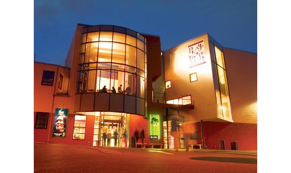 Big image cincinnati playhouse in the park  night view  2004 