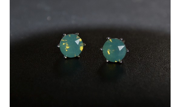 Big image green earrings  3 