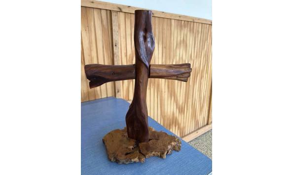 Big image diamond willow cross