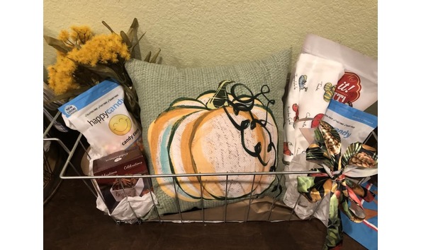 Big image fall pumpkin basket