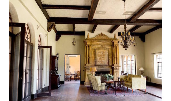 Big image legacy principles  howey mansion 3