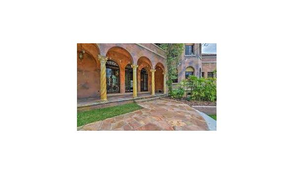 Big image howey guest house