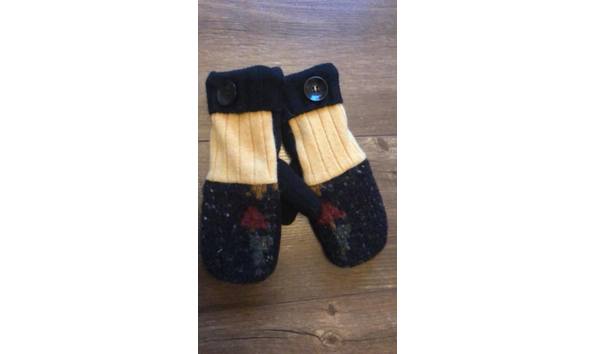 Big image homemade mittens