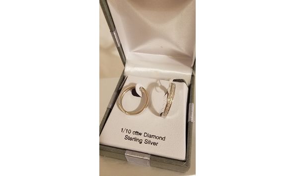 Big image jewelry 1.10 diamond hoops