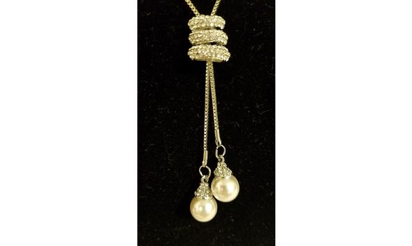 Big image swarovski dual pearl drop pendant necklace 30in close up