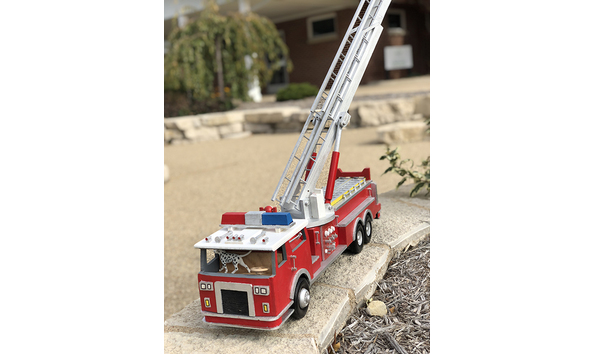 Big image firetruck img 0193 small