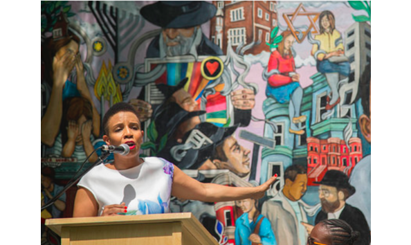 Big image lauriecumbo1