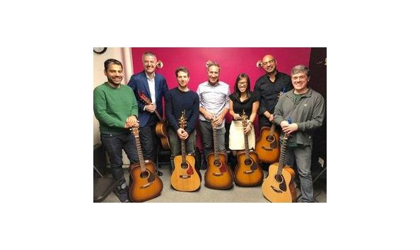 Big image nycguitarschoolphoto