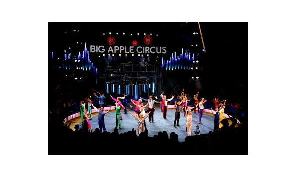 Big image 400px big apple finale 2017