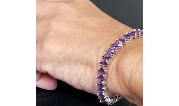 Big image purple keno necklace 2 1600