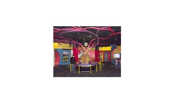 Big image adventure science center 3