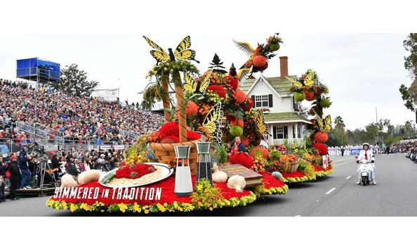 Big image 2018jan01 roseparadefloat 2732x1200px