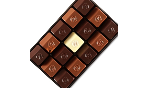 Big image sapphire  1 