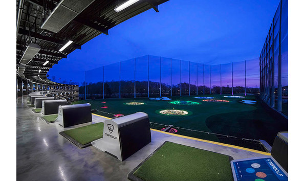 Big image 2974 tee line night topgolf virginia beach 01