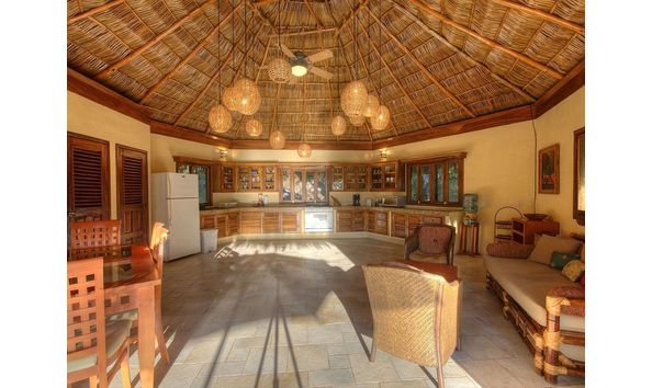 Big image d1f6707d b1b5 4cf5 945c 32765e3d300a.c10