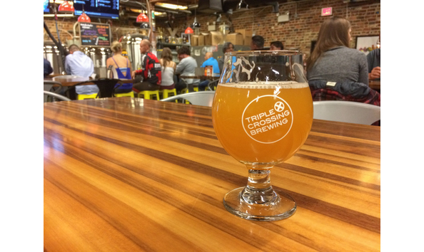 Big image double falcon smash ipa triple crossing brewing richmond 1 