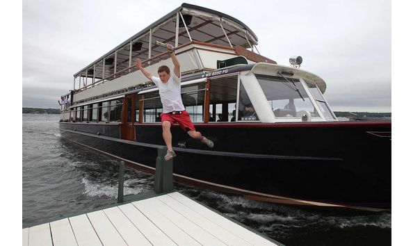 Big image 149 mailboat