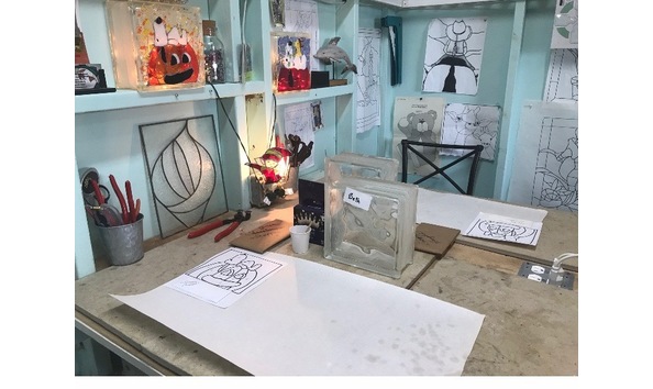 Big image c3003393 bf1d 4935 9549 2d0b33ced313