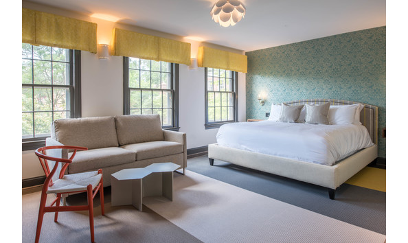 Big image avery hotel room