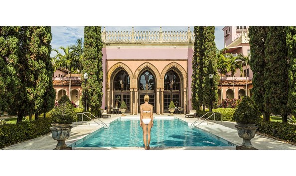 Big image waldorf astoria pool and guest