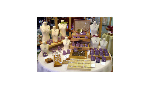 Big image edlevinasst