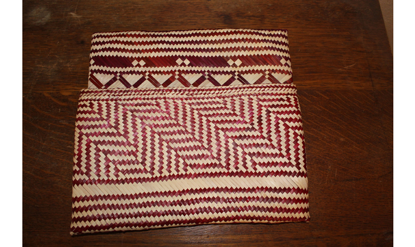 Big image kenyan hand woven purse set 3