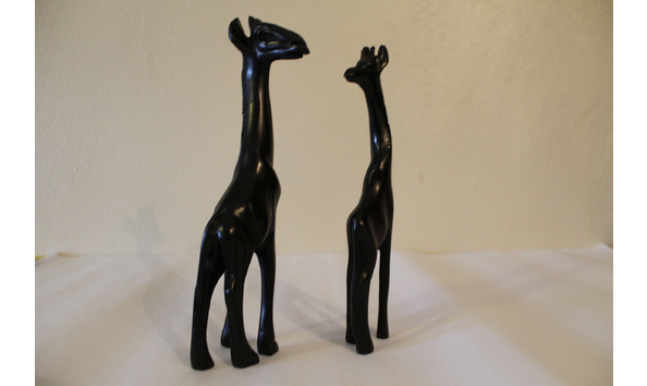 Big image img 2800hand carved kenyan giraffe figurine set2