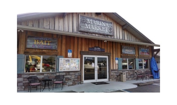 Big image blue pelican marina 1