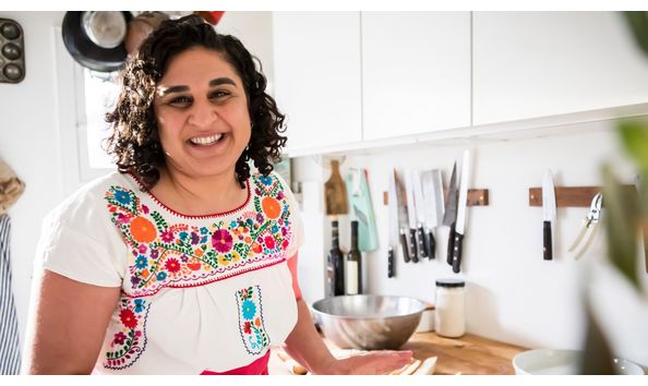 Big image nosrat author pic