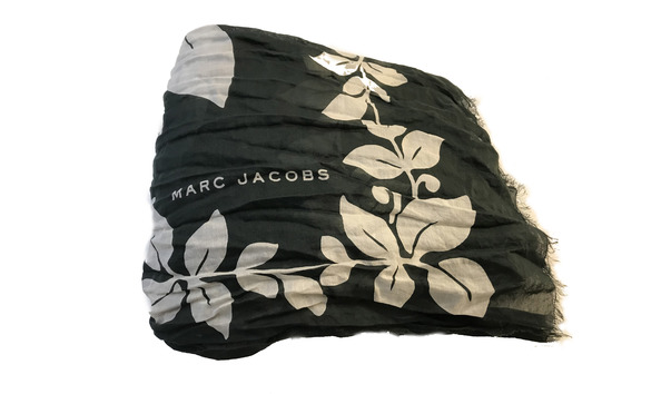 Big image mj scarf breadfruit3