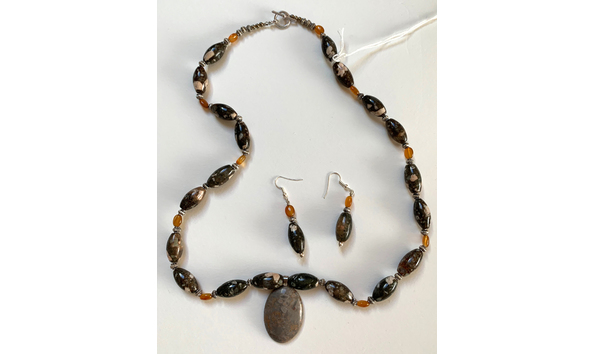 Big image 103. stone pendant  earings