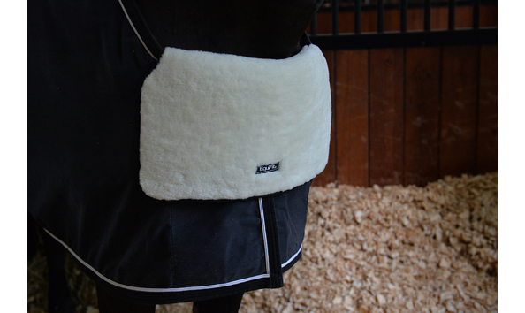 Big image blanketbib 2