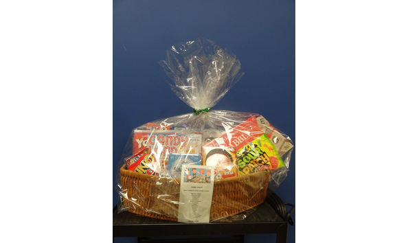 Big image 11 game night basket