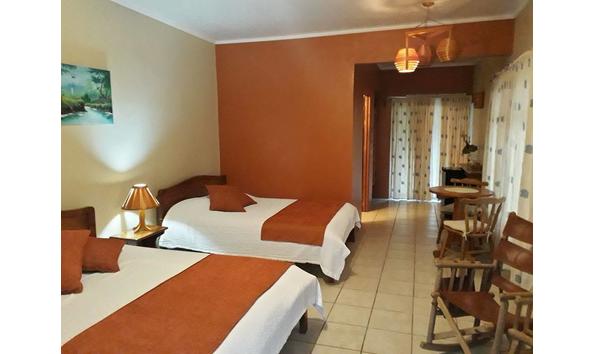 Big image bajos room