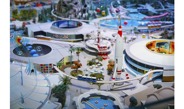 Big image gallery9 artifacts tomorrowland 5162 01 fnl small