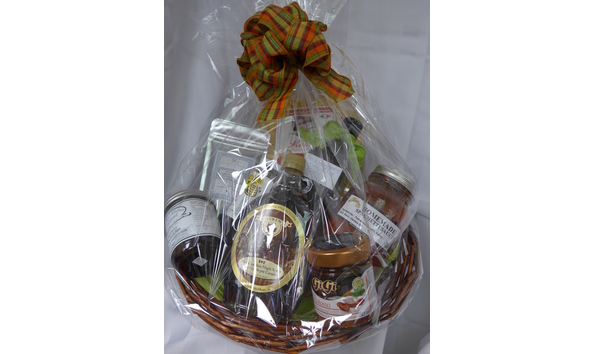 Big image rock garden farms gift basket   2