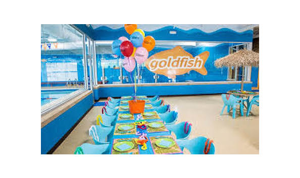 Big image goldfishswimschool3