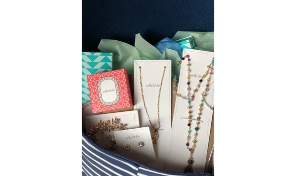 Big image stellanddot5