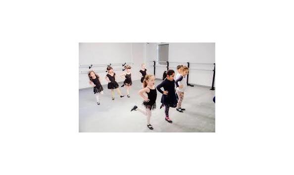 Big image permforming arts 2