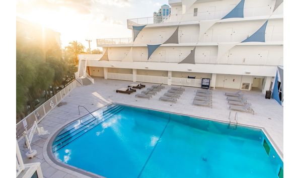 Big image b resort 2