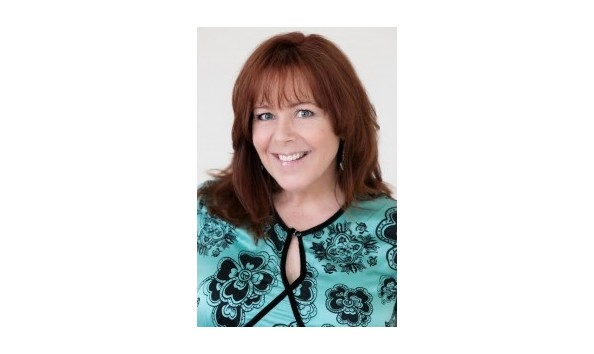 Big image stacy2 200x300