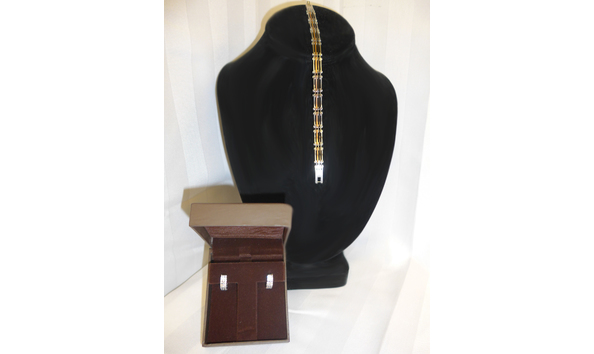 Big image bracelet earrings edited