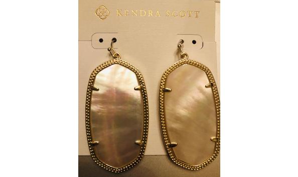 Big image kendra scott earrings