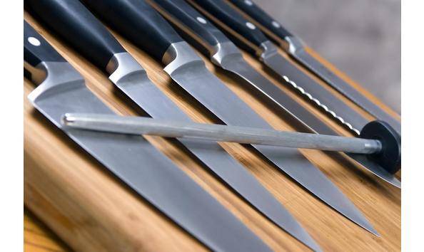 Big image 606.knife sharpening