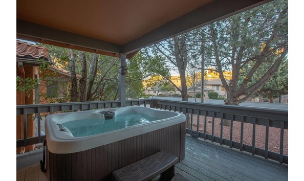 Big image uptownsedonahouse4