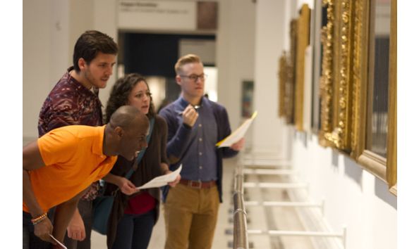 Big image pic scavenger hunt at the met